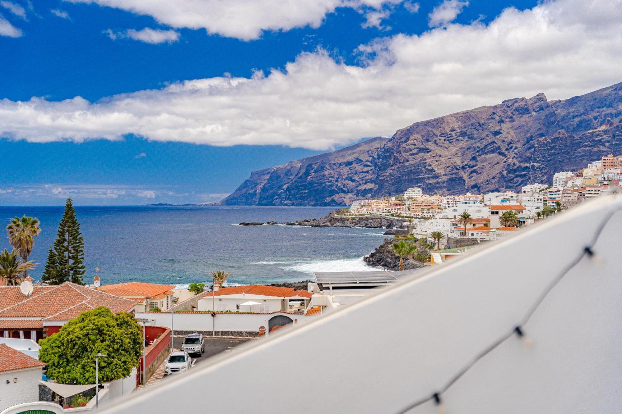 Апартаменты 2Bdr Ocean View & Large Private Terrace In Puerto De Santiago Пуэрто-де-Сантьяго Экстерьер фото